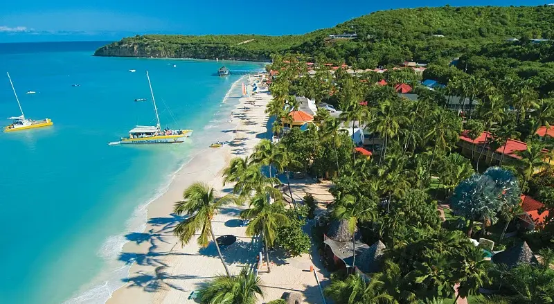Beautiful Antigua beach near McMillan Cottage
